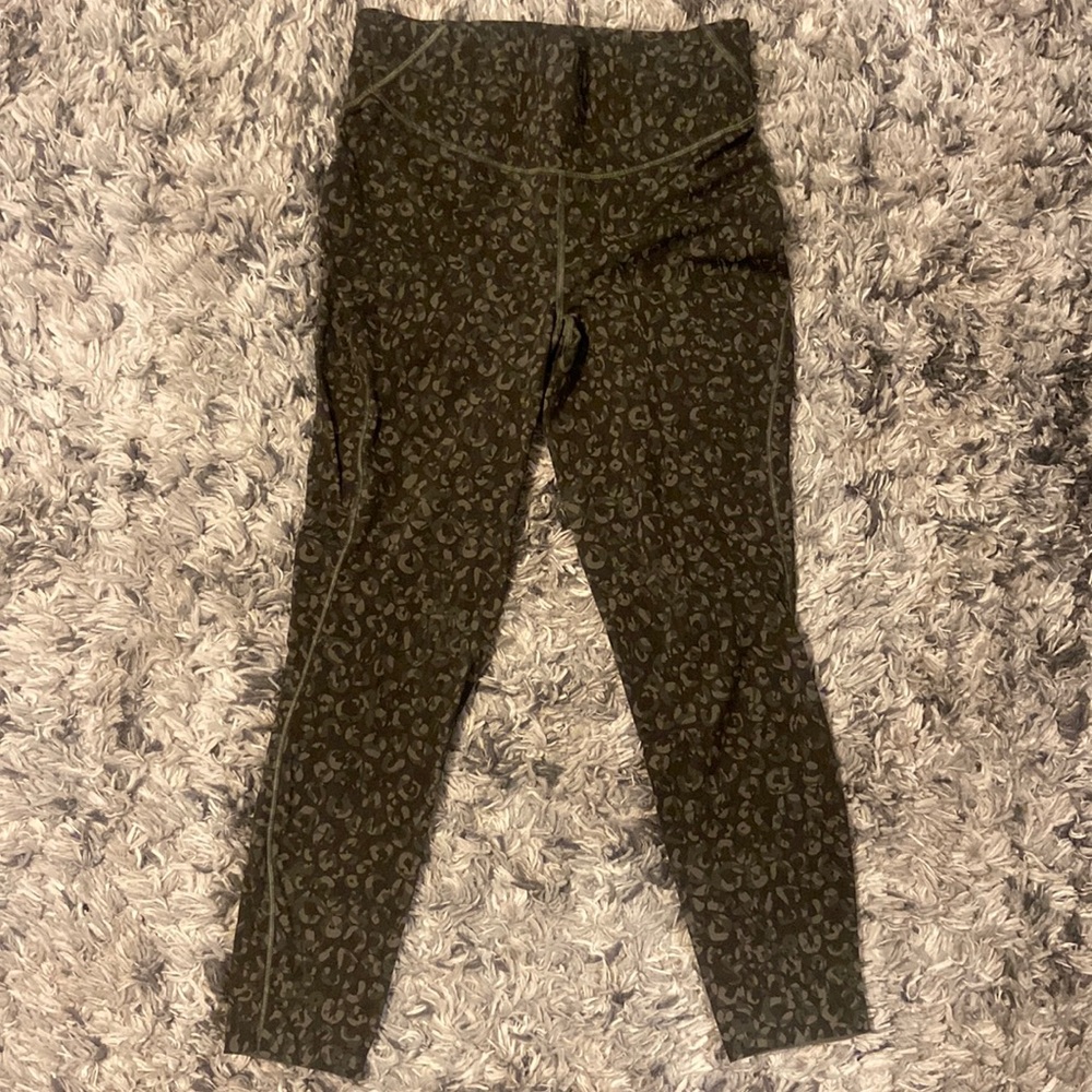 Lululemon leggings